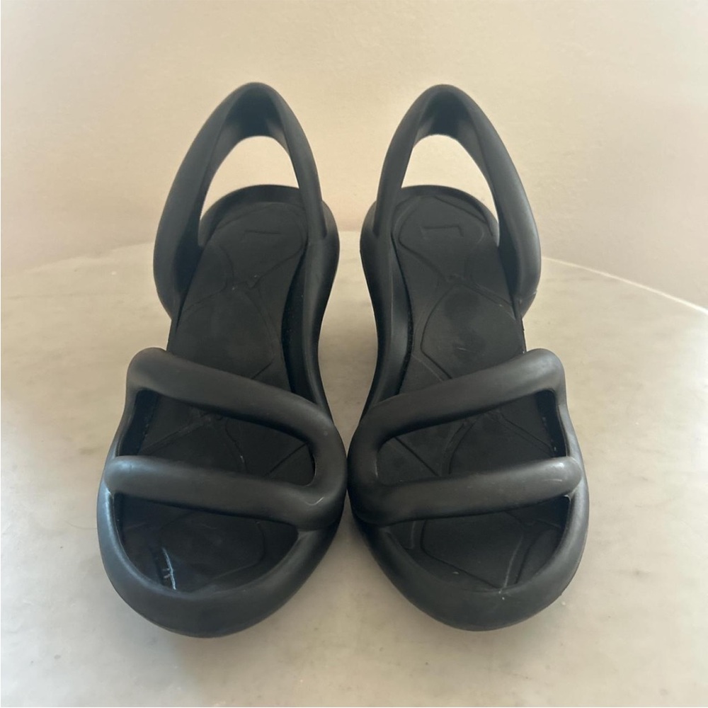Camper Kobarah black chunky sandals Sz 38 #sandals

Not for sale